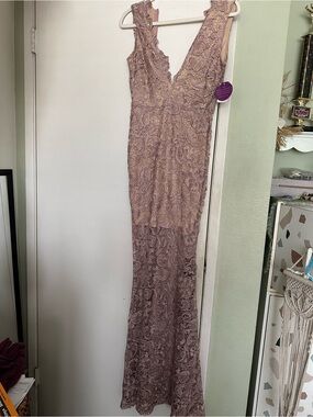 Windsor Mauve Lace V-Neck Evening Gown